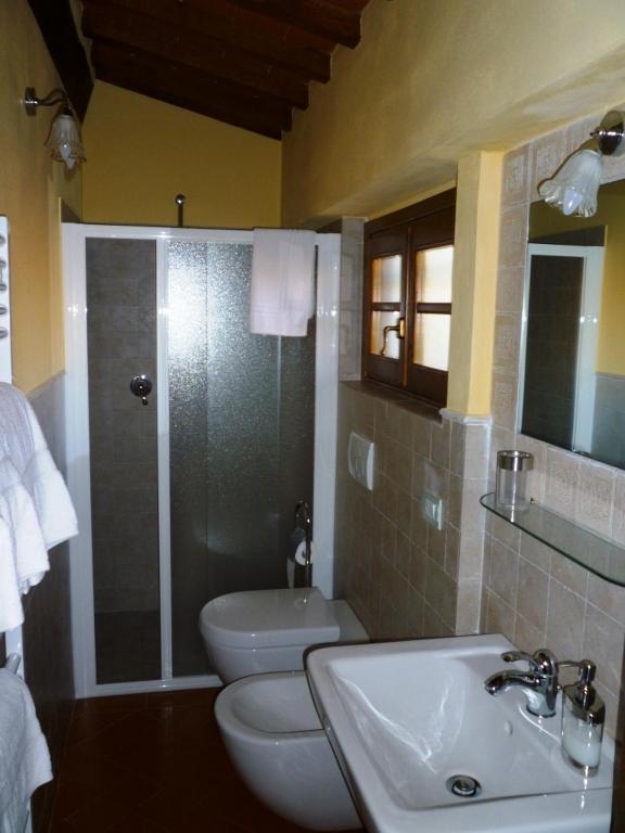Agriturismo Casa Belvedere Bacchereto Rum bild